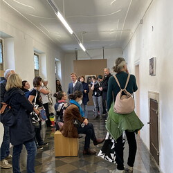 DE PROPAGANDA FIDE. Überraschende Glaubenswerbungen der Katholischen Kirche ? Kuratorenführung mit Johannes Rauchenberger im Rahmen des Galerientags des steirischen herbst, 24.9.2022 Foto: KULTUM/Alexandra Seyi