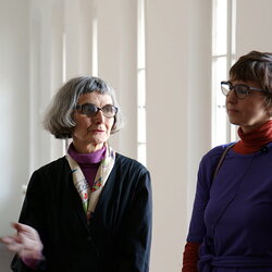 Eröffnung der Ausstellung: 'SISTERS OF THE LABYRINTH' von Renate Kordon und Tamara Friebel, KULTUM Graz, 2. März 2024. Foto: KULTUM/Johannes Rauchenberger