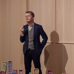  'Letzte Dinge': 3. Themenführung mit Kurator Johannes Rauchenberger in der Ausstellung 'GOTT HAT KEIN MUSEUM', KULTUMUSEUM Graz, 8.11.2025