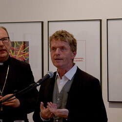 Ausstellungser?ffnung: GOTT HAT KEIN MUSEUM. Aspekte von Religion in Kunst der Gegenwart, (50 Jahre KULTUM), steirischer herbst 25: Er?ffnung mit Bischof Hermann Glettler (Innsbruck) und Kurator Johannes Rauchenberger 26. September 2025