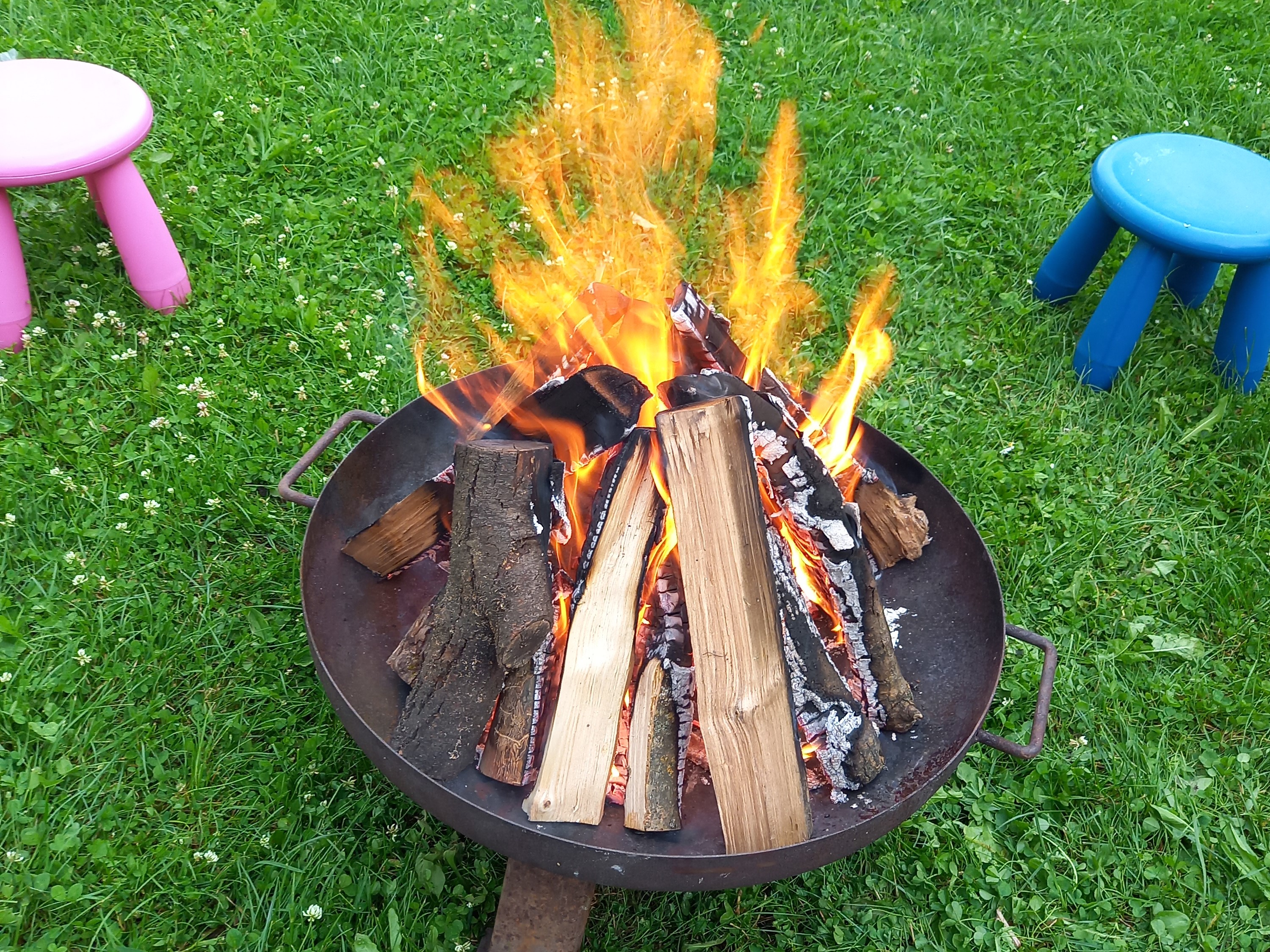 Feuer im Garten