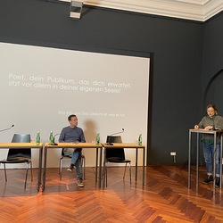 LITERATUR_DOPPELTEGAST_Kuhligk_Roloff. Foto: KULTUM/Hopper