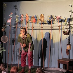 JUNGES PUBLIKUM_PUH DER BÄR_Hör- u. Schaubühne Stuttgart. Foto: KULTUM/Hopper