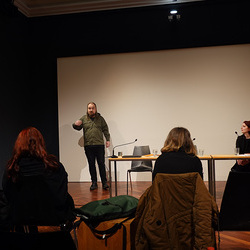 Literatur Hotel am 9.12.2025 mit Slata Roschal und Bertram Reinecke