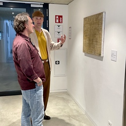 MICHAEL ENDLICHER_Zeichen Sprache Ironie_Ausstellungseröffnung. Foto: KULTUM/Hopper