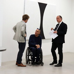 Er?ffnung KULTUMUSEUM im Spiegelgitterhaus Gleisdorf: Wolfgang Temmel: Perspektivenwechsel, 11. April 2025,Kurator: Johannes Rauchenberger