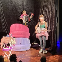 JUNGES PUBLIKUM_DAS EINHORN_Theatergeist & das Weite Theater_Berlin. Foto: KULTUM Graz