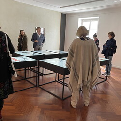 DE PROPAGANDA FIDE. Überraschende Glaubenswerbungen der Katholischen Kirche ? Kuratorenführung mit Johannes Rauchenberger im Rahmen des Galerientags des steirischen herbst, 24.9.2022 Foto: KULTUM/Alexandra Seyi