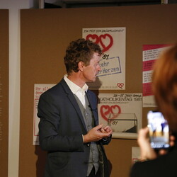 Lange Nacht der Museen, 1. Oktober 2022: DE PROPAGANDA FIDE. ?berraschende Glaubenswerbungen der Katholischen Kirche. (Im Rahmen von 'Kunst der Verführung').  Kuratorenführung mit Johannes Rauchenberger. Foto: KULTUM