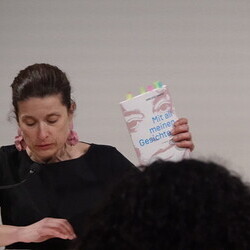 Literatur GEGENÜBER: Kholoud Charaf und Hanna Yankuta, KULTUM, 23.3.2026, Einführung und Gespräch:  Silvana Cimenti Lesung der deutschen Übersetzungen: Barbara Rauchenberger 