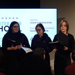                                 Literatur Hotel Julia Cimafiejeva und Tatjana Petzer am 20.1.2026