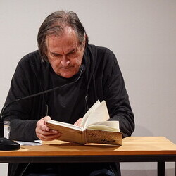  Doppelte Gäste: Lyrik-Lesung mit Erwin Einzinger und Lisa Spalt am Dienstag, 11.11.2025: Mit Einführungen von Paul Pechmann und einem anschlie?enden Gespräch mit Helwig Brunner.