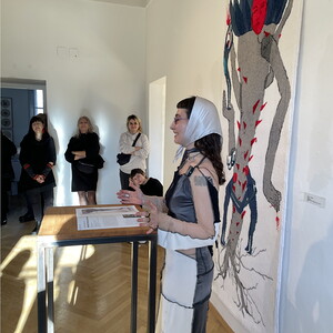 Eröffnung der Ausstellung: 'Margo Sarkisova: Reflections on Identity'; Kuratorin/Curator: Nastia Khlestova KULTUM Graz, 16.12.2023 In Kooperation mit   Foto: J. Rauchenberger