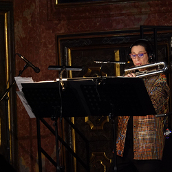 Abschluss der 4. Blumenbergtage am 14.3.26 im Minoritensaal mit einem Live-Hörspiel inszeniert von büro lunaire, nach einem Text von Stefan Schmitzer, mit Kompositionen von A. Bauer, T. Urban, F. Kindlinger, G. T. Pérez, R. Schinwald. Tontechnik B. A