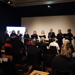                                 Literatur Hotel Julia Cimafiejeva und Tatjana Petzer am 20.1.2026