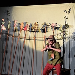 JUNGES PUBLIKUM_PUH DER BÄR_Hör- u. Schaubühne Stuttgart. Foto: KULTUM/Hopper