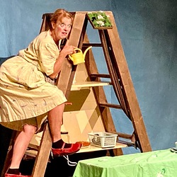 Frau Meier die Amsel, Mezzanintheater Graz, Junges Publikum, September 2021. Foto: KULTUM