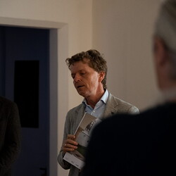 LEBEN NACH DEM TOD? Kuratorenführung mit Johannes Rauchenberger in Zlatko Kopljars Schau 'AUSLÖSCHUNG' am 2.11.2024Foto: Adnan Babahmetovic