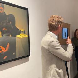 Führung mit Kurator Johannes Rauchenberger durch die Ausstellung 'Auslöschung' von Zlatko Kopljar