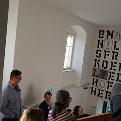  8. Themenführung in der Ausstellung 'GOTT HAT KEIN MUSEUM' zum Thema 'GLAUBEN und WISSEN'; Special guest: Jochen Höller, 10.1.2026