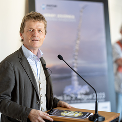 HENRY JESIONKA_FLEEING SHADOWS_Ausstellungseröffnung am 15. Juni 2023. Foto: © La Strada Graz / Nikola Milatovic