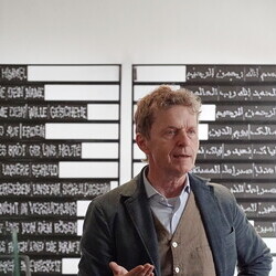 Kuratorenführung mit Dr. Johannes Rauchenberger durch die Ausstellung 'Gott hat kein Museum #02' am 24.10.2026