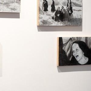 Adrian Paci, * 1969 in Shkoder (AL), lebt in Mailand (IT), Il Vangelo – Secondo Pasolini, 2004, 15 Gemälde, Acryl auf Holz, je 20 x 35 cm, KULTUMUSEUM Graz, aus: MITLEID | compassion (2012)