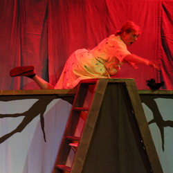 Frau Meier die Amsel, Mezzanintheater, JUNGES PUBLIKUM, September 2021. Foto: KULTUM