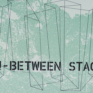 Peter Angerer: „Gstettn“, Foto,1988, Radierungen, 2004/21, Hochdrucke/Schablonentext, Zeichnung, 2020-23