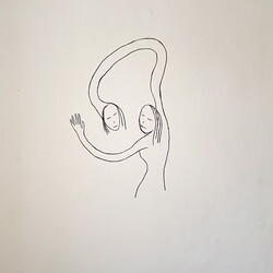 Aufbau der Ausstellung: 'SISTERS OF THE LABYRINTH' von Renate Kordon und Tamara Friebel, KULTUM Graz, 2.-23.März 2024  Foto: KULTUM/Johannes Rauchenberger