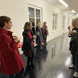 DER DOPPELTE GAST_Kathrin Schmidt_Birgit Kreipe_17.10.2022. Foto: KULTUM Graz