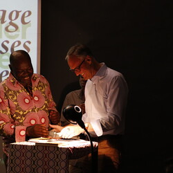 'language crosses borders': Tage der afrikanischen Literaturen: KULTUM Graz und Kunsthaus Graz, 5.?7. Mai 2023  Er?ffnung am Freitag, 5. Mai im KULTUM