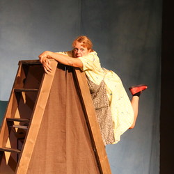 Frau Meier die Amsel, Mezzanintheater, JUNGES PUBLIKUM, September 2021. Foto: KULTUM