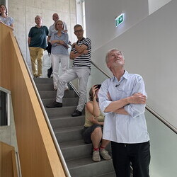 Themenführung #17 'Bild und Wort' in der Ausstellung: 'Gott hat kein Museum' mit Kurator Johannes Rauchenberger, 30.Mai 2026, special guest: Michael Endlicher