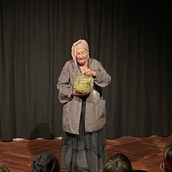 D'ÄRDGEISS_Figurentheater Margrit Gysin / Schweiz. Foto: KULTUM/A. Hopper