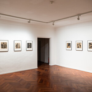 Ausstellungsansichten: 'Im Bann (s)einer großen Erzählung: Josef Fink (1941–1999), KULTUM Graz, 28.2.–19.4.2025 Kurator*in: Elisabeth Koller, Johannes Rauchenberger