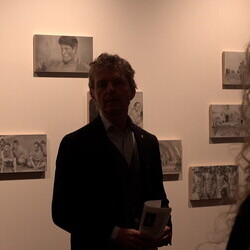 'Crosses': 12. Themenführung mit Kutator Johannes Rauchenberger in der Ausstellung 'Gott hat kein Museum', special guest: Guillaume Bruere (Berlin)