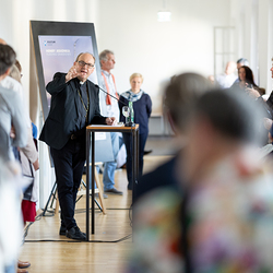 HENRY JESIONKA_FLEEING SHADOWS_Ausstellungseröffnung am 15. Juni 2023. Foto: © La Strada Graz / Nikola Milatovic