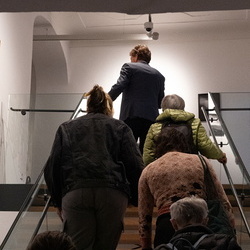 Lange Nacht der Museen, 4.Okt.2025: Führung mit Johannes Rauchenberger durch die Schau 'GOTT HAT KEIN MUSEUM. Aspekte von Religion in Kunst der Gegenwart'