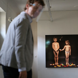 NINAVALE. Ausstellungseröffnung. 'Paradise is temporarily closed. God' KULTUM Graz, 24. Oktober 2020. Foto: KULTUM/Andrea Hopper