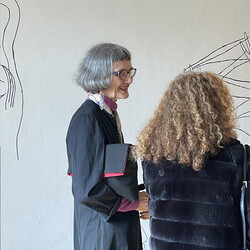 Eröffnung der Ausstellung: 'SISTERS OF THE LABYRINTH' von Renate Kordon und Tamara Friebel, KULTUM Graz, 2. März 2024. Foto: KULTUM/Johannes Rauchenberger