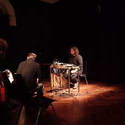 Neue Musik Konzert 'Broadsides' am 15. April 2026 im[Cubus] mit Weston Olencki und Lars Tuchel