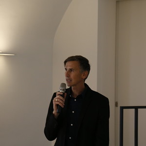 Kurator Florian Traussnig