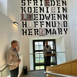 MICHAEL ENDLICHER_Zeichen Sprache Ironie_Ausstellungseröffnung. Foto: KULTUM/Hopper