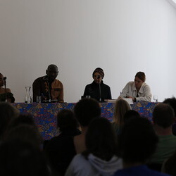 'language crosses borders': Tage der afrikanischen Literaturen: KULTUM Graz und Kunsthaus Graz, 5.?7. Mai 2023  Sonntag,  7. Mai 'language crosses borders': Tage der afrikanischen Literaturen: KULTUM Graz und Kunsthaus Graz, 5.?7. Mai 2023 Sonntag, 