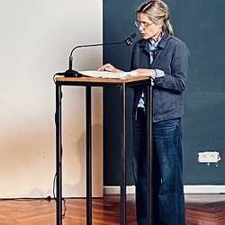 DER DOPPELTE GAST_Kathrin Schmidt_Birgit Kreipe_17.10.2022. Foto: KULTUM Graz