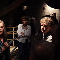 aktuelle kunst in Graz, Galerientage 2026: Künstleringespräch mit Claudia Schink und Themenführung #14 bei 'Gott hat kein Museum' mit Kurator Johannes Rauchenberger.  KULTUMUSEUM Graz, 25.4.2026
