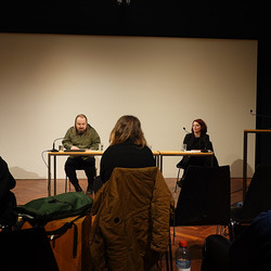 Literatur Hotel am 9.12.2025 mit Slata Roschal und Bertram Reinecke