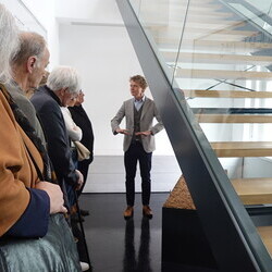  13. Themenführung in der Ausstellung 'Gott hat kein Museum' am 11.4.2026 zum Thema 'Wunder&Widersprüche'