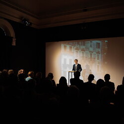 Eröffnung der Ausstellung: Maaria Wirkkala: NUN MEHR – MEANTIME Kurator: Johannes Rauchenberger, KULTUMUSEUM Graz, 10. Mai 2025